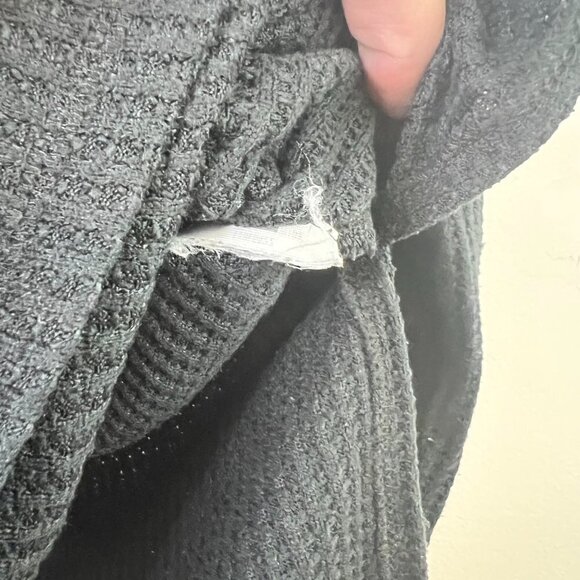 Abercrombie & Fitch BUNDLE of TWO Waffle Knit Shirts - Button Front & Crewneck - Picture 12 of 14